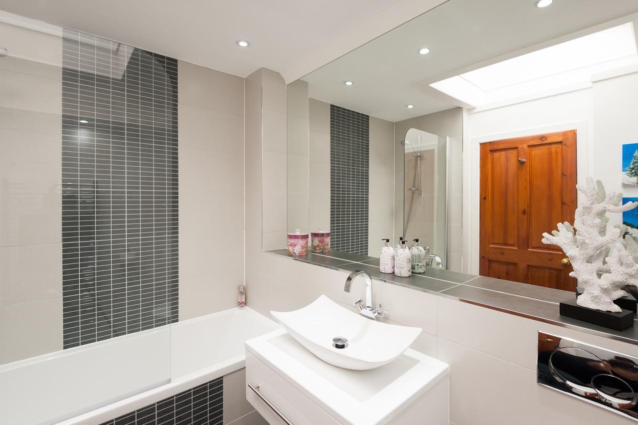 The Traquair Park Residence EDI Exterior photo